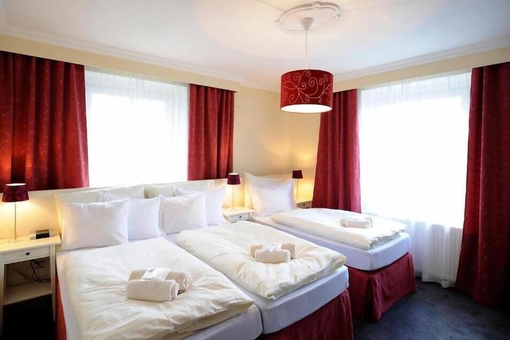 Pytloun Design Self Check-In Hotel Ліберець Екстер'єр фото